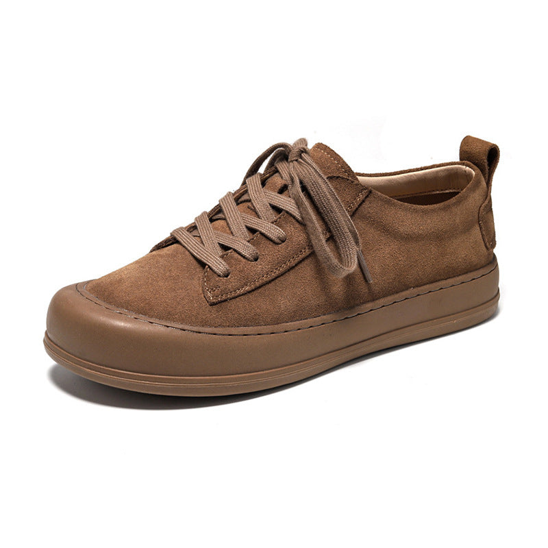 Casual men's leather shoes by R&G Boutique featuring a retro design with brown leather and classic lace-up style.