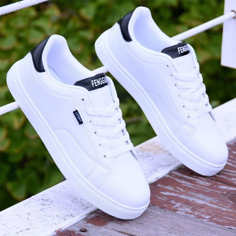 Men's casual summer shoes by R&G Boutique featuring breathable design and simple style for comfortable everyday wear.